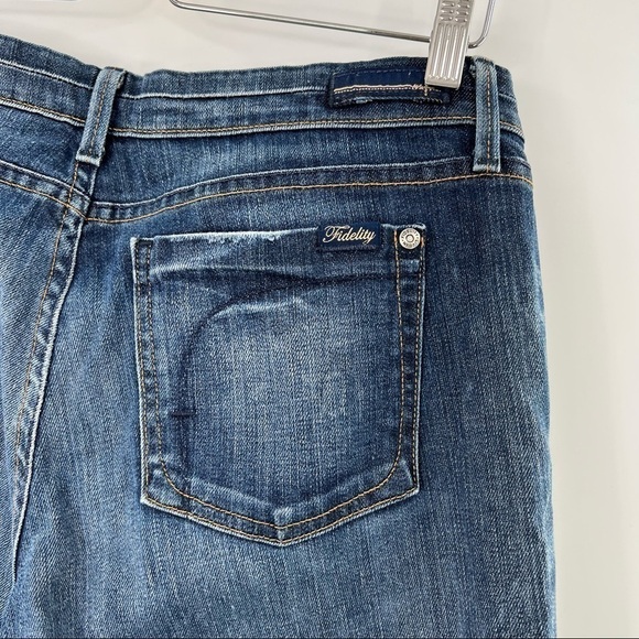 FIDELITY Hyacinth blue jeans size 30 flare - Picture 5 of 7